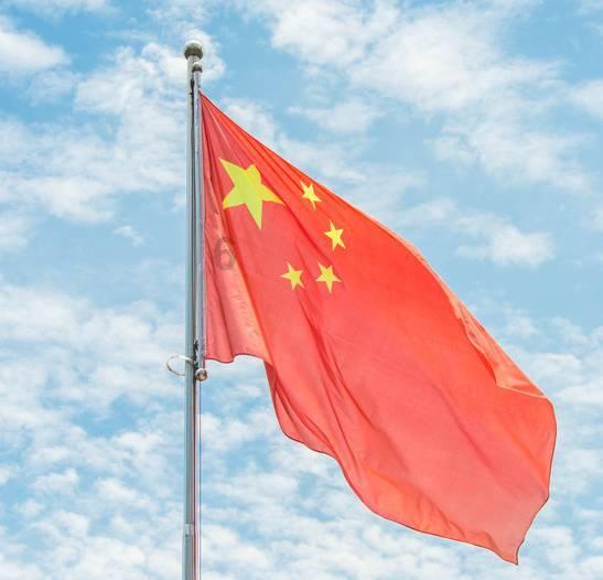 逃离整洁的杂物间