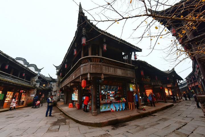 郑州：全力营造春节期间安全放心消费环境