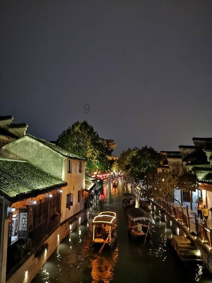 年轻人在县城找什么工作？游戏画面